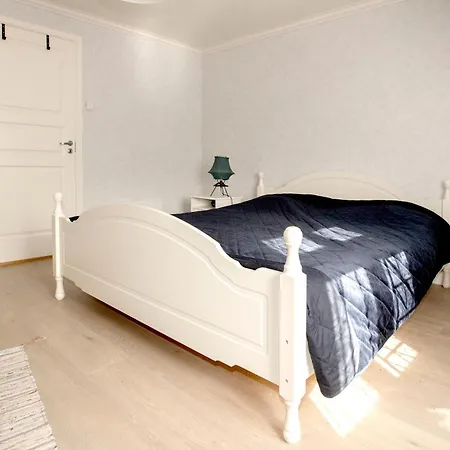 Smakfull Med Utsikt Over Sentrum شقة *