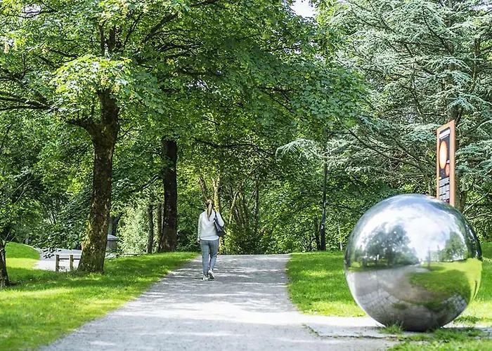 Smakfull Med Utsikt Over Sentrum Lägenhet *